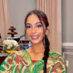 Meet your Posher, Abby